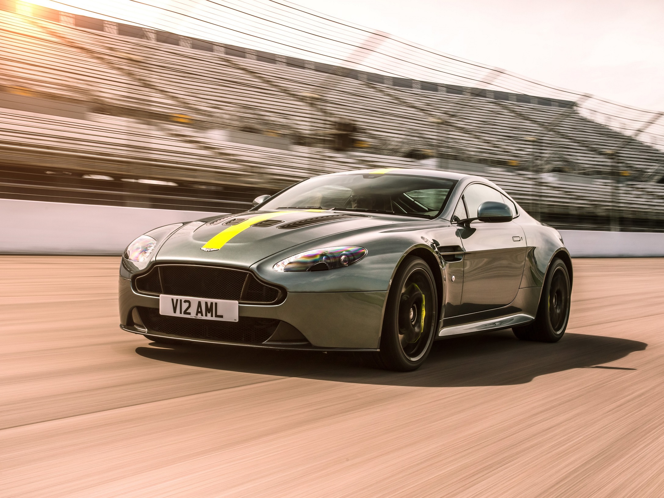 سيارة فانتاج AMR - الأولى من سلالة جديدة قوية