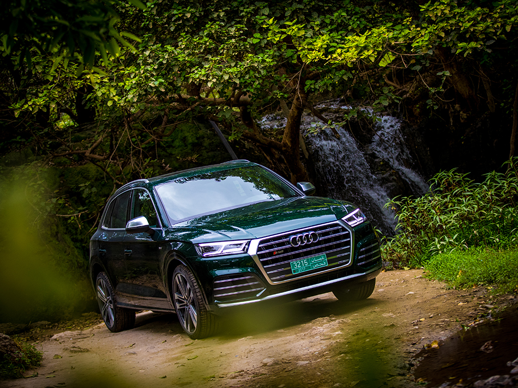 القيادة الأولى: 2018 آودي Q5 و SQ5 في عُمان