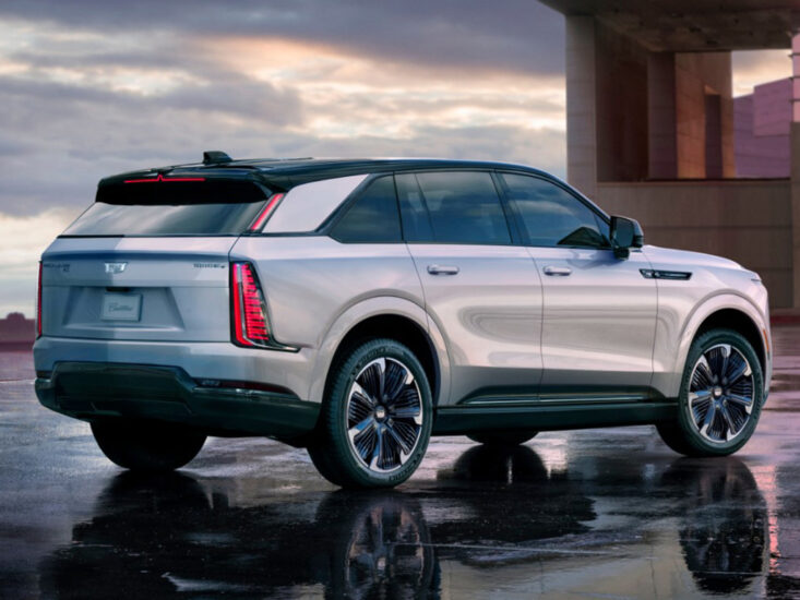 Cadillac Escalade IQ