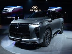Infiniti QX80