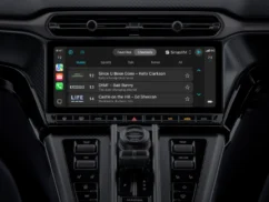 Apple CarPlay Ultra