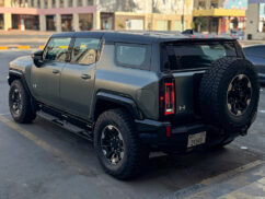 GMC Hummer EV