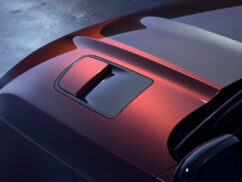 Range Rover SV Carbon