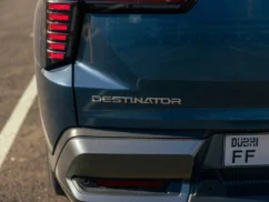 Mitsubishi Destinator