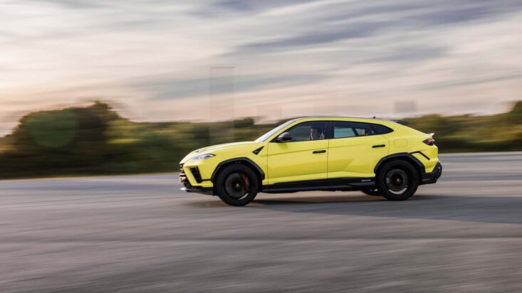 Lamborghini Urus SE Performante