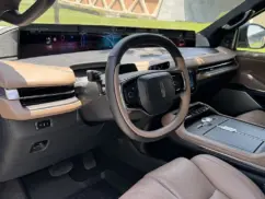 Lincoln Navigator Presidential
