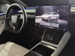 Tesla Model Y L