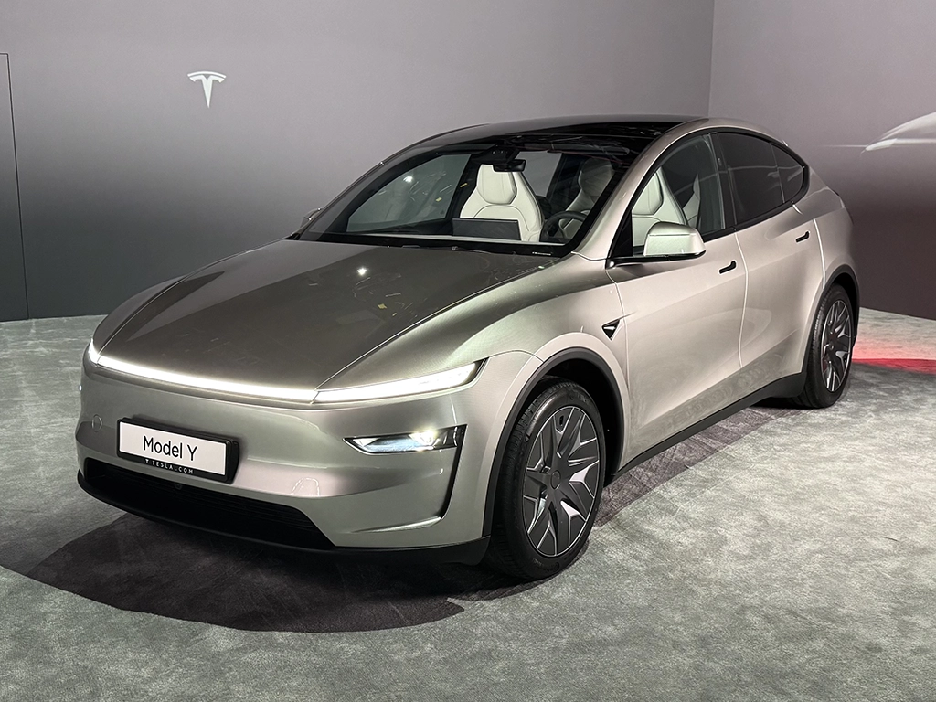 Tesla Model Y L